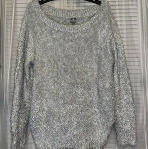 NEW YORK &COMPANY  Soho Jean's womans sweater SZ L